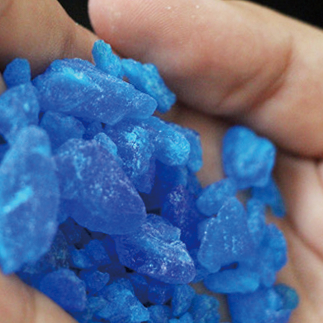 Meilleur prix du sulfate de cuivre cristal bleu CuSO4 de qualité industrielle